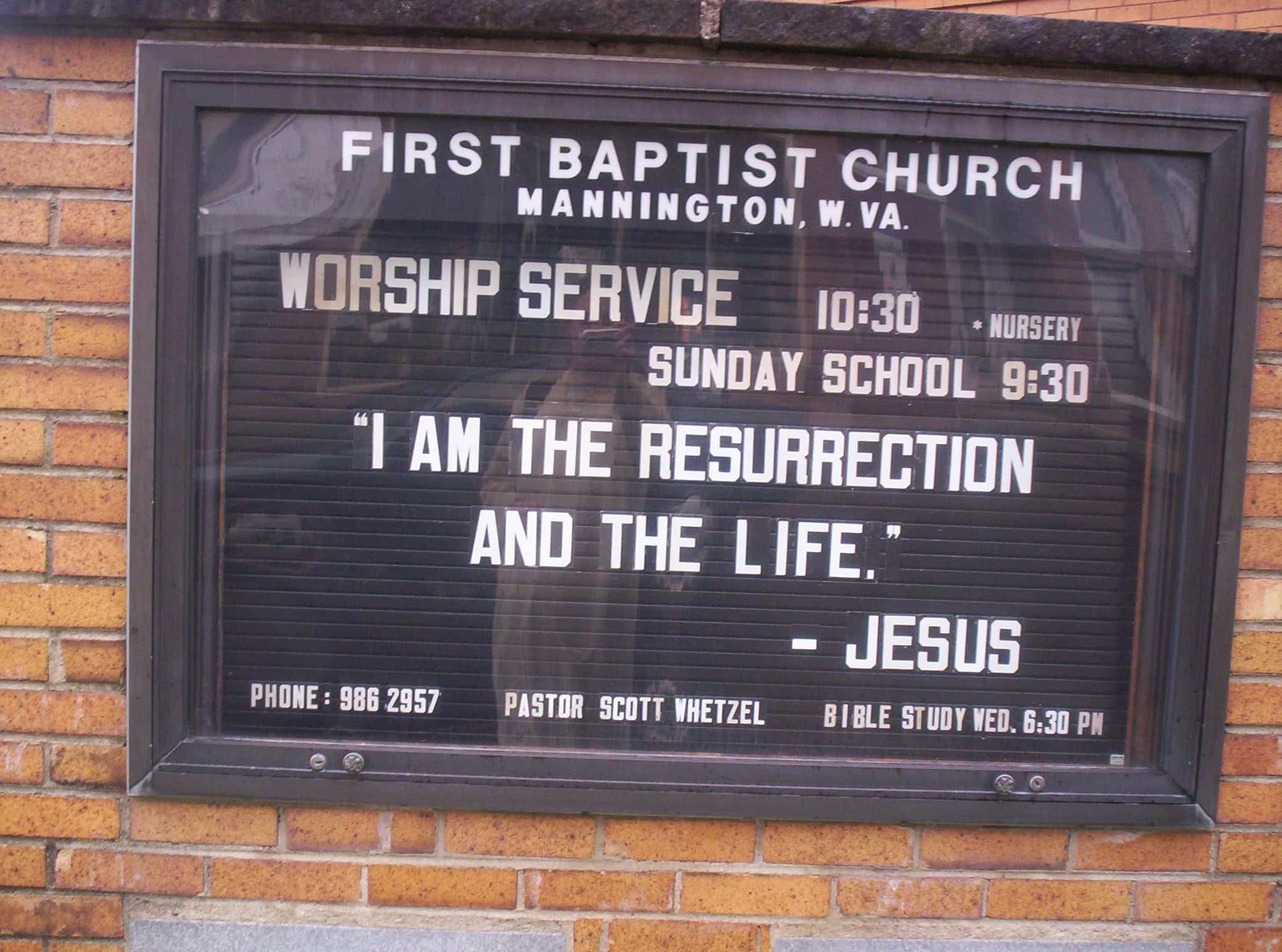 Baptistchurchannouncementboard